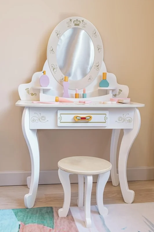 Drewniana toaletka dla dziewczynki z lusterkiem
